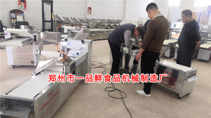 全自動揉壓機(jī)調(diào)試中